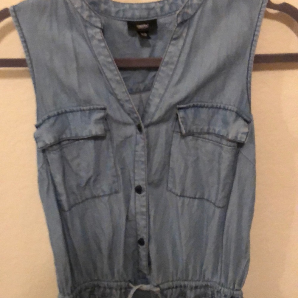 Denim romper - Picture 2 of 4